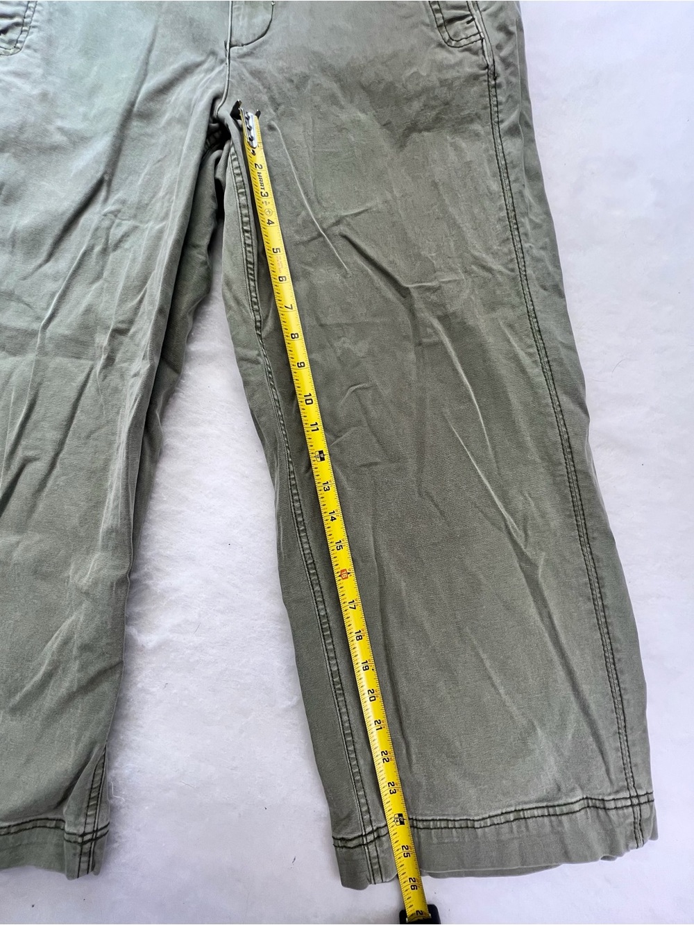 Old Navy Womens High Rise Wide Leg Pants Olive Green Size 12 Twill Chino - Picture 7 of 8